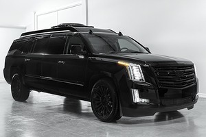 Hô biến SUV Cadillac Escalade thành nhà di động siêu sang 