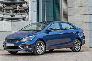 Suzuki Ciaz "uống" 3,6 lít xăng/100km, giá chỉ 336 triệu 