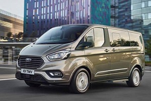 Ford Tourneo cho đặt cọc tại Việt Nam, giá gần 1 tỷ đồng?