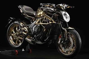 Đại gia đặt hàng MV Agusta mạ vàng siêu độc đáo  