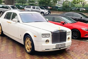 Đại gia bán Rolls-Royce “tứ quý 9” mạ vàng 15 tỷ 