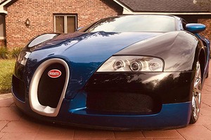 Siêu xe Bugatti Veyron nhái chào bán gần 3 tỷ đồng