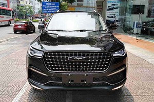 Xe "Tàu" Zotye Z8 mới về Việt Nam từ 758 triệu đồng 