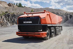 "Soi" xe tải hạng nặng tự lái Scania AXL hoàn toàn mới