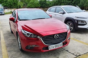 Đại gia Bình Dương chi gần 2,7 tỷ mua Mazda3 biển khủng 