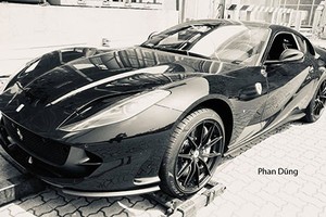 Đại gia Hải Phòng tậu siêu xe Ferrari 812 Superfast hơn 40 tỷ 