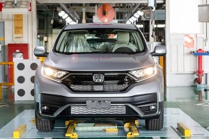 Chưa ra mắt, Honda CR-V lắp ráp đã nhận cọc hơn 1 tỷ đồng