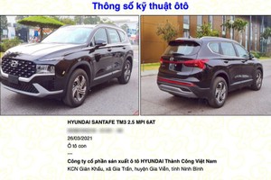 Hyundai SantaFe 2021 "bằng xương, bằng thịt" đăng kiểm tại Việt Nam