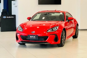 Cận cảnh Subaru BRZ 2022 gần 1,9 tỷ tại Việt Nam, "đấu" BMW Z4