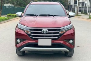 Toyota Rush chạy chán bán 666 triệu ở Hà Nội, người dùng "khóc thét"