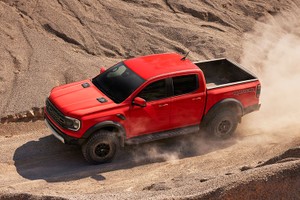 Ford Ranger Raptor 2023 tại Việt Nam lộ giá bán từ 1,3 tỷ đồng