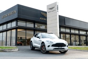 Aston Martin DBX 707 chưa về Việt Nam đã tăng giá thêm 1 tỷ đồng