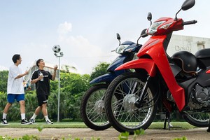 Honda Wave Alpha 2024 thay tem mới, tăng giá bán tại Việt Nam