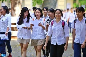 Cả nước cho học sinh trở lại trường sau thời gian nghỉ dịch