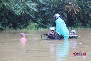 Thời tiết hôm nay 7/8: Áp thấp ít di chuyển, khả năng mạnh thêm