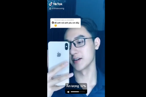 Nam thần Tik Tok gây tranh cãi khi quay clip giống “bắp cần bơ“