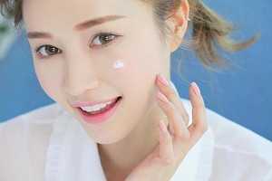 Trước khi bước vào tuổi 30 nhất định phải có 6 thói quen dưỡng da này