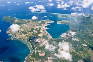 Guam: tàu sân bay không thể bị đánh chìm của Mỹ