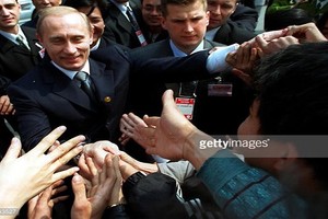 Những hình ảnh đặc biệt về Tổng thống Putin khi sang thăm Việt Nam