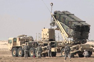 Cục diện Trung Đông thay đổi: Nga đưa S-300 vào, Mỹ rút Patriot ra