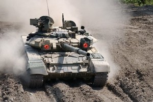 Báo Mỹ thừa nhận M1 Abrams không phải đối thủ của T-90A