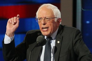  Thượng nghị sĩ Bernie Sanders bắt đầu chiến dịch tranh cử Tổng thống Mỹ