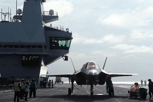 Mỹ bán F-35 cho Singapore để "kìm chân" Trung Quốc? 