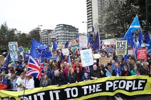 London rung chuyển vì 1 triệu người biểu tình phản đối Brexit