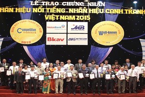  BAC A BANK nhận giải Nhãn hiệu nổi tiếng Việt Nam 2015