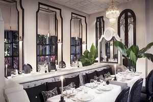 Ăn tối cùng bếp trưởng Michelin Pierre Gagnaire tại La Maison 1888