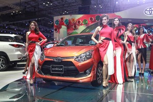 Muôn sắc xe - Vạn nụ cười cùng Toyota Việt Nam tại VMS 2017 