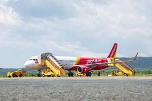 Bùng nổ ngày hội mua sắm cuối năm với cơn mưa vé 0 đồng từ Vietjet