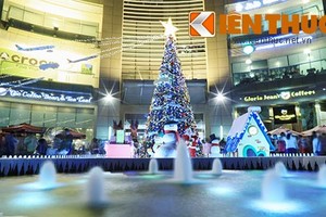 Phố phường Sài Gòn lộng lẫy đón Noel và năm mới 2016