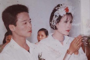 Cộng đồng mạng hồ hởi, thi nhau khoe ảnh "cũ rích" của bố mẹ