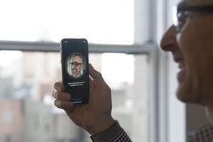 Lý do FaceID chỉ chấp nhận một khuôn mặt để mở khóa là gì?