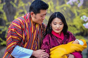 Cô gái xinh đẹp được lên ngôi Hoàng hậu Bhutan khi mới 21 tuổi là ai?