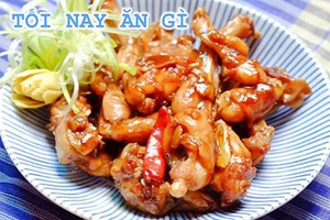 Tối nay ăn gì: Ếch om coca lạ miệng cho bữa tối