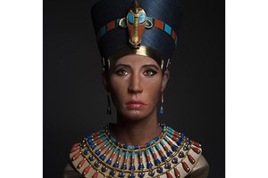 Làm sống lại gương mặt nữ hoàng Nefertiti từ xác ướp 3.400 tuổi