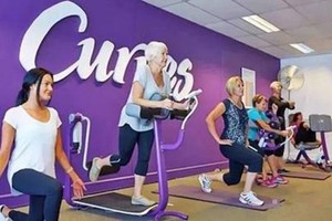 Kiếm hàng nghìn tỷ/năm nhờ mở phòng gym cho ...các cụ bà