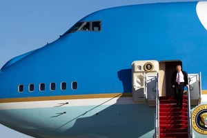 Air Force One của Trump 'ngốn' 5,2 tỷ USD, gấp đôi dự kiến