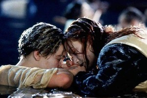 Video: Bạn có bao nhiêu cơ hội sống sót nếu mắc kẹt trong thảm họa Titanic?