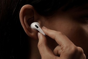 Tai nghe AirPods có nguy cơ “cháy hàng” vì dịch virus corona