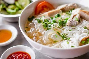 4 nhóm người sau đây nên "nói không" với bún 