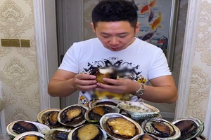 Khi Mukbang biến tướng trở thành trò "câu like"