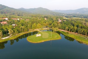 Chưa hết cách ly, một số sân Golf đã có lịch mở cửa trở lại