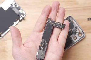 Thất vọng khi mổ iPhone 12 mini, pin bé khó đủ đáp ứng nhu cầu