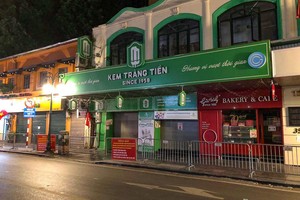 Mở cửa quá giờ quy định, Kem Tràng Tiền bị phạt 15 triệu đồng