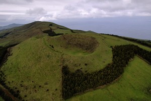 Các nhà khoa học cố gắng giải quyết 'bí ẩn' về quần đảo Azores