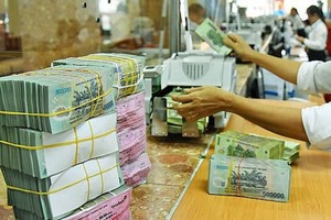 Quý I/2023: Thu ngân sách nhà nước gần 500.000 tỷ, tăng 1,3%