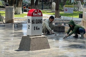 Cột mốc Km0 tại Hà Giang được cắm lại sau 3 ngày nhổ bỏ